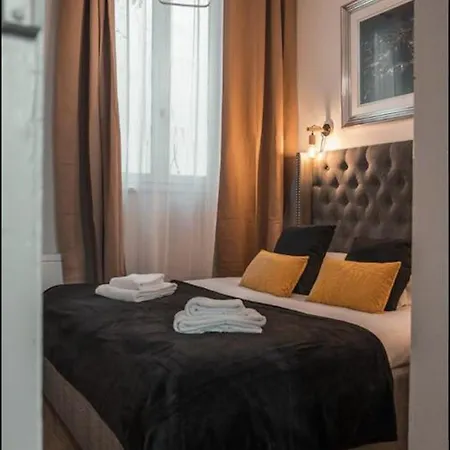 Les Lys D'or Avec Jacuzzi * Saumur